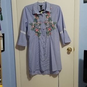 Millenium Xl White And Blue Flower Dress